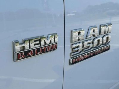 2018 Ram 3500 — photo 9 view