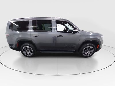 2024 Jeep Wagoneer - Photo 8