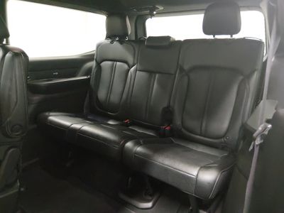 2024 Jeep Wagoneer - Photo 18