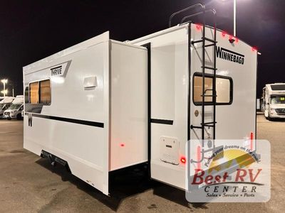 2026 Winnebago Thrive - Photo 8