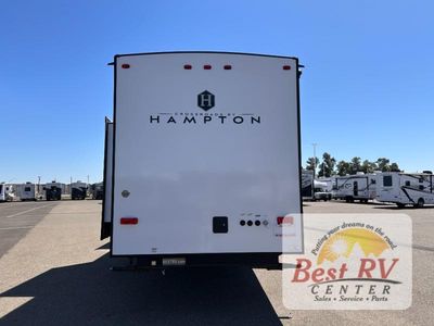 2026 CrossRoads RV Hampton - Photo 6