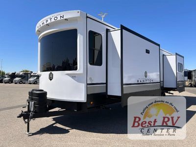 2026 CrossRoads RV Hampton - Photo 1