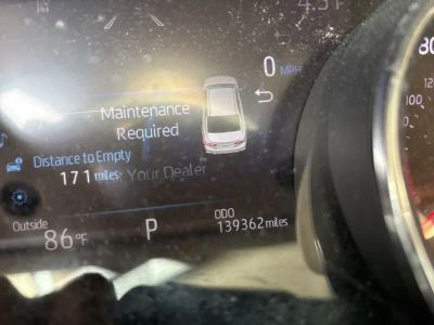 2019 Toyota Camry - Photo 10