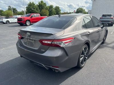 2019 Toyota Camry - Photo 3