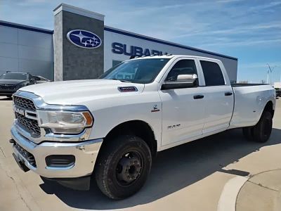 2022 RAM 3500 - Photo 2