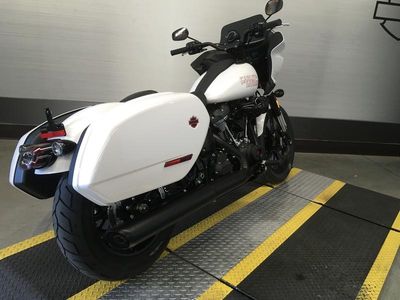 2026 Harley-Davidson FXLRST - Low Rider ST - Photo 9