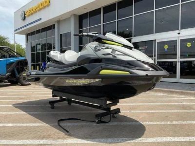 2026 Yamaha VX1900B-CB — front three-quarter view