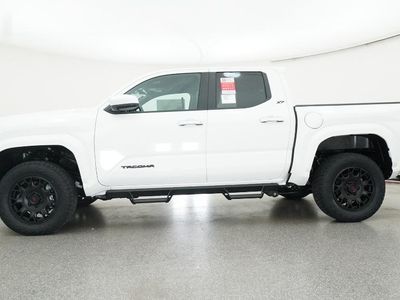 2026 Toyota Tacoma — photo 7 view