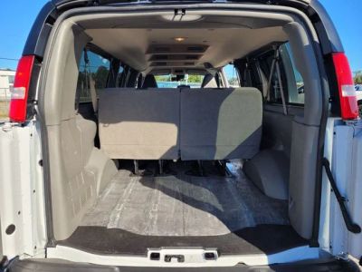 2024 Chevrolet Express 3500 - Photo 18