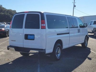 2024 Chevrolet Express 3500 - Photo 5