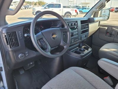 2024 Chevrolet Express 3500 - Photo 23
