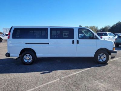2024 Chevrolet Express 3500 - Photo 6