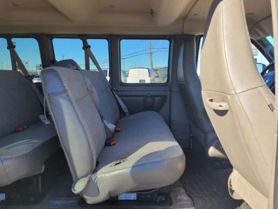 2024 Chevrolet Express 3500 - Photo 19