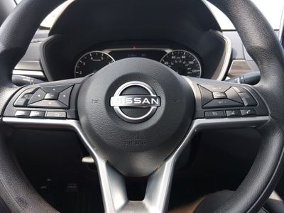 2025 Nissan Altima - Photo 12