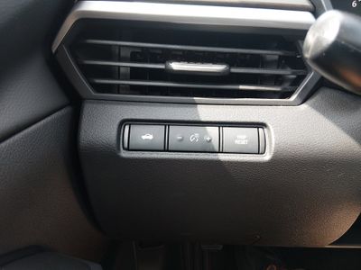 2025 Nissan Altima - Photo 13