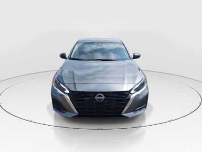 2025 Nissan Altima - Photo 2