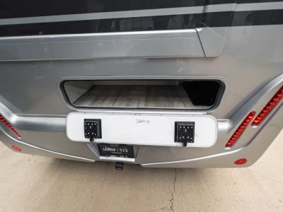 2027 Thor Motor Coach DELANO — photo 30 view