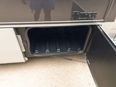2027 Thor Motor Coach DELANO — photo 22 view
