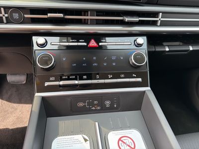 2026 Hyundai Santa Fe — photo 28 view