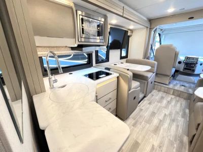2026 Thor Motor Coach VEGAS - Photo 9