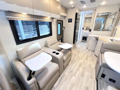 2026 Thor Motor Coach VEGAS - Photo 13