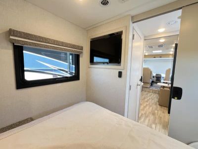 2026 Thor Motor Coach VEGAS - Photo 17