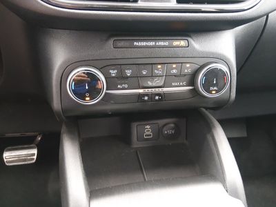 2024 Ford Escape — photo 18 view