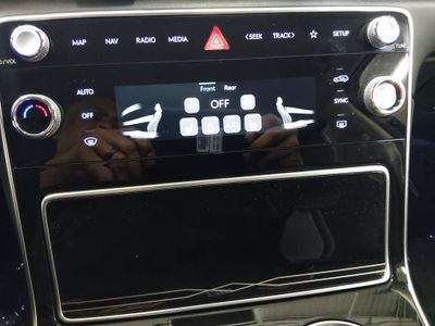2025 Genesis GV80 - Photo 18