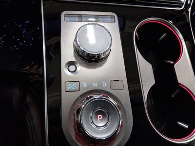 2025 Genesis GV80 - Photo 21