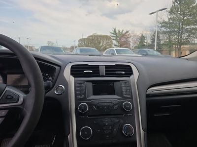 2018 Ford Fusion SE - Photo 20