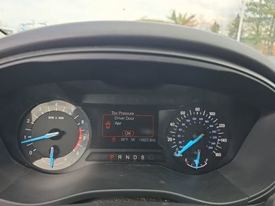 2018 Ford Fusion SE - Photo 16
