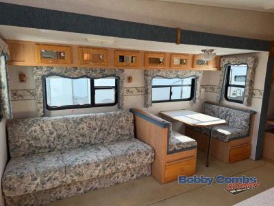 2005 Northwood Arctic Fox - Photo 6