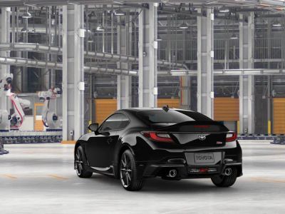 2026 Toyota GR86 - Photo 9