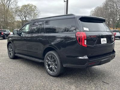 2026 Ford Expedition Max — detail view