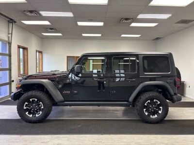 2025 Jeep Wrangler — side profile view