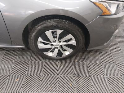 2021 Nissan Altima - Photo 10