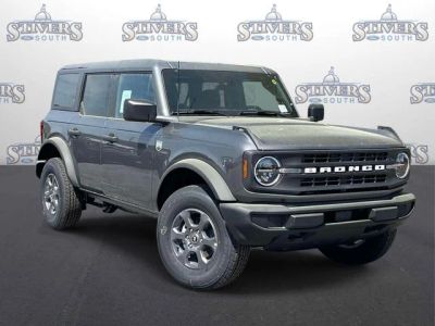 2026 Ford Bronco Big Bend in Gray — front three-quarter view