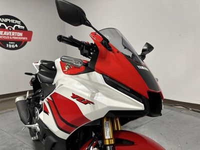 2026 Yamaha YZF-R3 - Photo 15