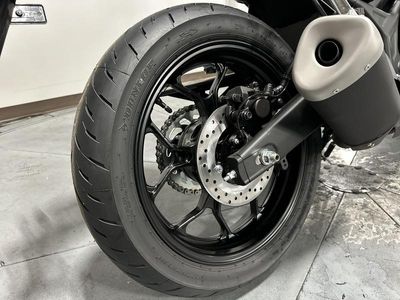 2026 Yamaha YZF-R3 - Photo 17