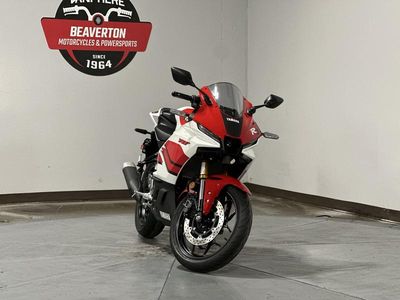 2026 Yamaha YZF-R3 - Photo 2