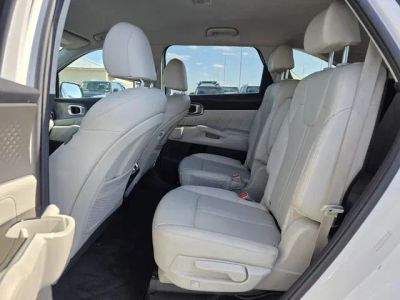 2022 Kia Sorento Plug-In Hybrid — photo 17 view