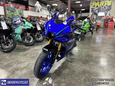2026 Yamaha YZF-R3 - Photo 3
