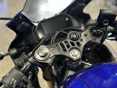 2026 Yamaha YZF-R3 - Photo 10