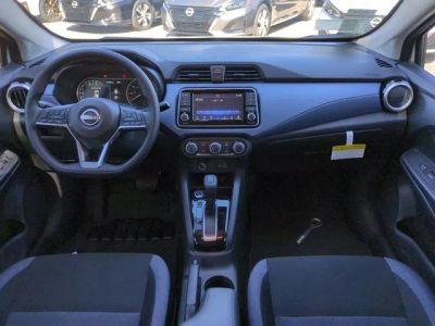 2025 Nissan Versa — photo 13 view
