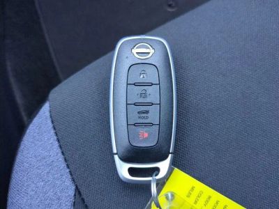 2025 Nissan Versa — photo 26 view