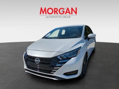 2025 Nissan Versa — photo 9 view