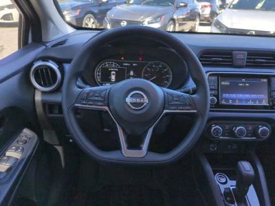 2025 Nissan Versa — photo 14 view
