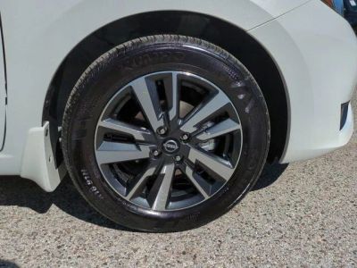 2025 Nissan Versa — photo 11 view