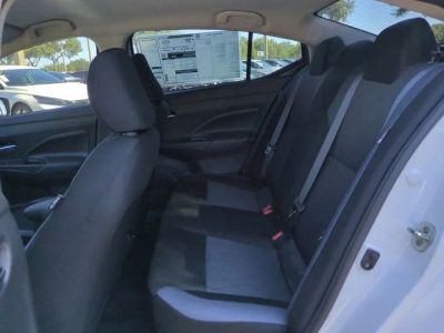 2025 Nissan Versa — photo 19 view