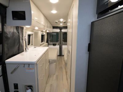 2026 Thor Motor Coach TELLARO - Photo 6